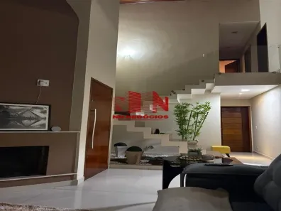 Sobrado com 3 Quartos para alugar, 220m² no Vila Pedra Branca, São Paulo