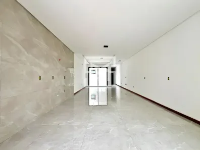 Casa com 3 Quartos à venda, 181m² no Barreiros, São José