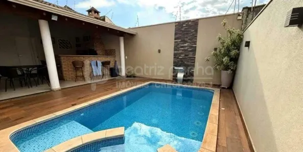 Casa com 3 Quartos à venda, 250m² no Loteamento Porto Seguro, São José do Rio Preto