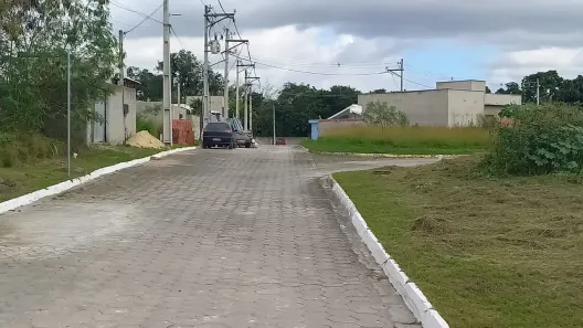 Lote/Terreno à venda, 180m² no Monjolos, São Gonçalo