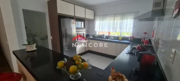 Casa de Condomínio com 3 Quartos à venda, 197m² no Jardim Promeca, Várzea Paulista