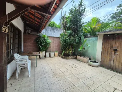 Casa de Condomínio com 2 Quartos para alugar, 90m² no Barra da Tijuca, Rio de Janeiro