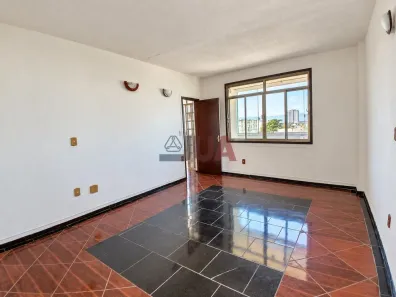 Casa com 2 Quartos para alugar, 97m² no Centro, Nova Iguaçu