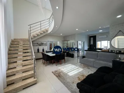Casa de Condomínio com 4 Quartos à venda, 285m² no Vila Cordenonsi, Americana
