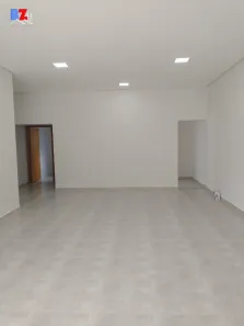 Sala Comercial para alugar, 82m² no Portal Ville Jardins, Boituva