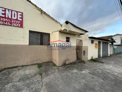 Lote/Terreno à venda, 300m² no Conjunto Habitacional Marinho, Jacareí