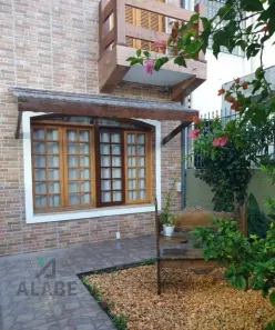 Casa com 4 Quartos à venda, 180m² no Moema, São Paulo