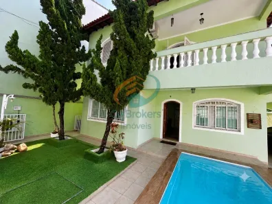 Sobrado com 4 Quartos à venda, 300m² no Jardim Bom Clima, Guarulhos