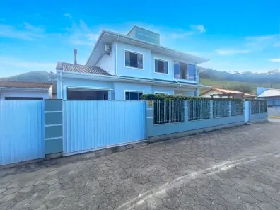 Casa com 4 Quartos à venda, 173m² no Fundos, Biguaçu
