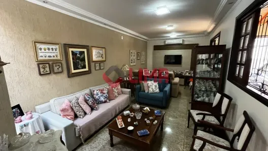 Casa com 3 Quartos à venda, 198m² no Vila Cardia, Bauru