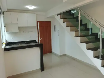 Cobertura com 2 Quartos para alugar, 90m² no Candelária, Belo Horizonte
