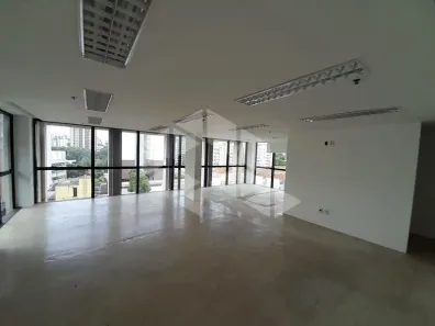 Sala Comercial para alugar, 132m² no São João, Porto Alegre