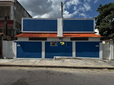 Casa com 1 Quarto à venda, 35m² no Amendoeira, São Gonçalo