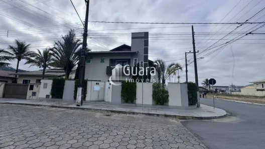 Casa com 3 Quartos à venda, 244m² no Avaí, Guaramirim