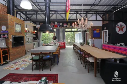 Prédio Comercial à venda, 267m² no Cristo Redentor, Porto Alegre