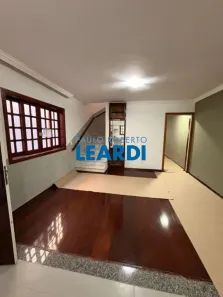 Sobrado com 3 Quartos à venda, 200m² no Jardim das Vertentes, São Paulo