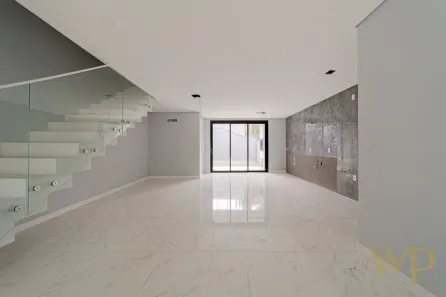 Casa com 3 Quartos à venda, 157m² no América, Joinville