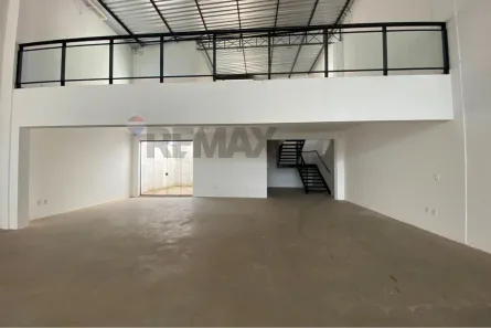 Galpão/Depósito/Armazém para alugar, 407m² no Parque Novo Mundo, Americana
