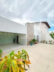 Casa com 3 Quartos à venda, 180m² no Vila Eduardo, Petrolina