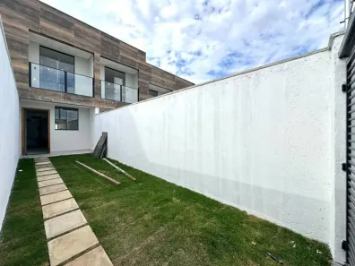 Casa com 2 Quartos à venda, 65m² no Copacabana, Belo Horizonte