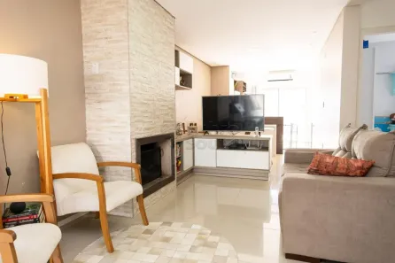Casa com 2 Quartos à venda, 93m² no Laranjal, Pelotas