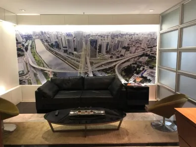 Sala Comercial para alugar, 240m² no Vila Olímpia, São Paulo
