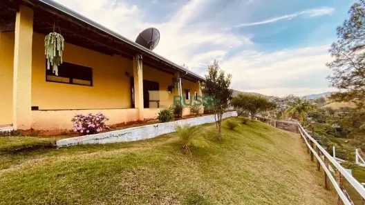 Fazenda/Sítio com 3 Quartos à venda, 190m² no , Monteiro Lobato