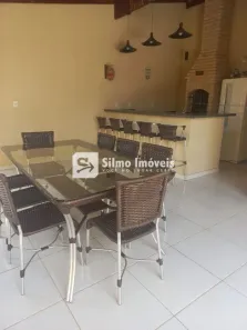 Casa com 3 Quartos à venda, 190m² no Jardim Holanda, Uberlândia