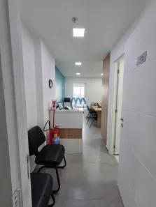 Sala Comercial para alugar, 24m² no Parque São Judas Tadeu, São João de Meriti