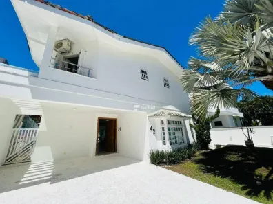 Casa de Condomínio com 4 Quartos para alugar, 345m² no Jardim Acapulco, Guarujá