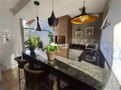 Casa com 3 Quartos à venda, 231m² no Tabajaras, Uberlândia