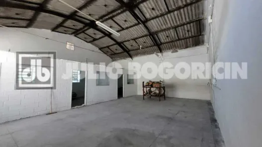 Galpão/Depósito/Armazém à venda, 554m² no Inhaúma, Rio de Janeiro