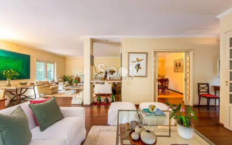 Casa com 4 Quartos à venda, 330m² no Vila Tramontano, São Paulo