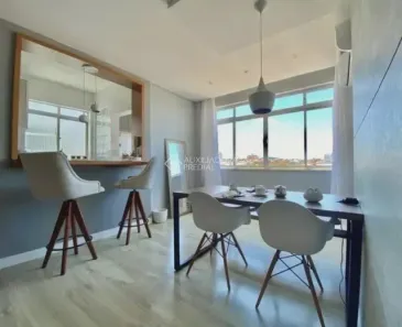 Apartamento com 2 Quartos à venda, 79m² no Capoeiras, Florianópolis