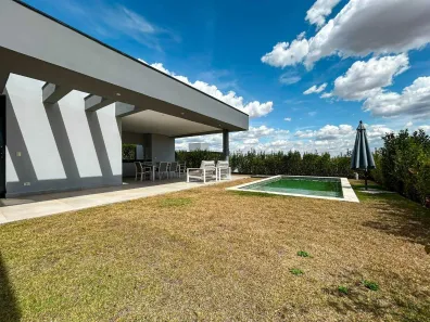 Casa com 3 Quartos para alugar, 244m² no Pinheirinho, Itu