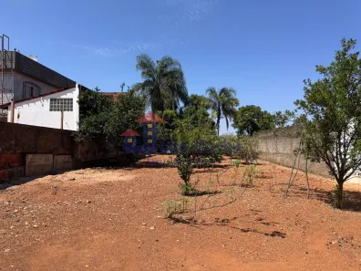 Lote/Terreno à venda, 650m² no Setor Tradicional, Brasília