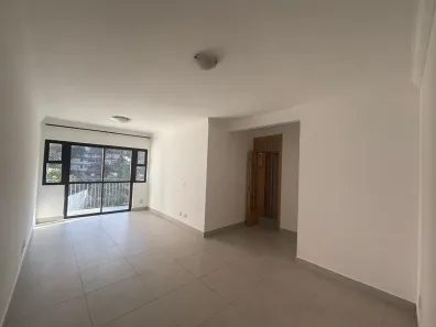 Apartamento com 3 Quartos para alugar, 77m² no Parque Residencial Julia, São Paulo