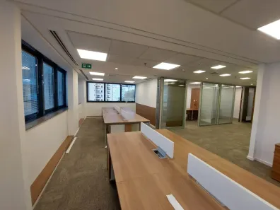 Sala Comercial com 5 Quartos à venda, 214m² no Vila Olímpia, São Paulo