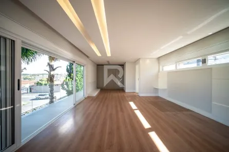 Casa com 4 Quartos para alugar, 441m² no Santa Quitéria, Curitiba
