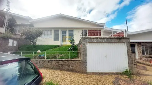 Imóvel Comercial com 2 Quartos à venda, 131m² no Vila Santana, Valinhos