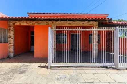 Casa com 3 Quartos para alugar, 500m² no Mathias Velho, Canoas