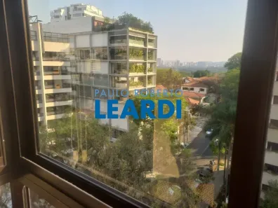 Apartamento com 3 Quartos à venda, 185m² no Vila Madalena, São Paulo