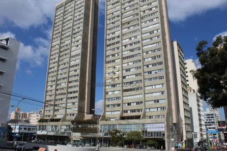 Apartamento com 2 Quartos à venda, 53m² no Centro, Curitiba