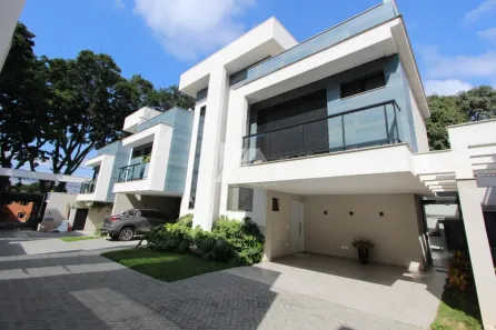 Casa de Condomínio com 3 Quartos à venda, 168m² no Bacacheri, Curitiba