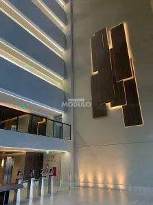 Sala Comercial para alugar, 93m² no Jardim Karaíba, Uberlândia
