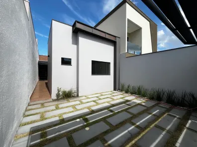 Casa com 3 Quartos para alugar, 120m² no Santa Cruz, Cuiabá