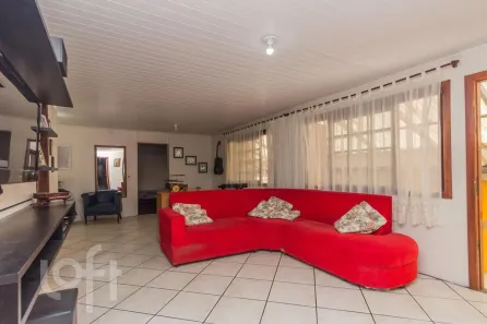 Casa com 6 Quartos à venda, 207m² no Vila Ipiranga, Porto Alegre