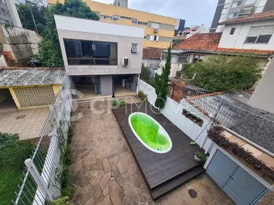 Casa com 5 Quartos à venda, 250m² no Higienópolis, Porto Alegre