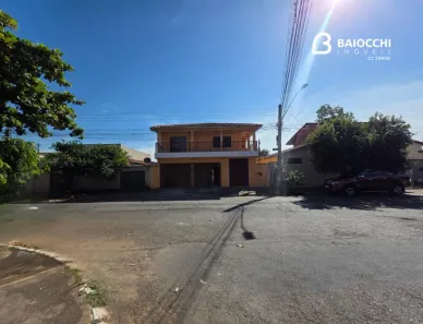 Casa com 4 Quartos à venda, 243m² no Setor dos Funcionários, Goiânia