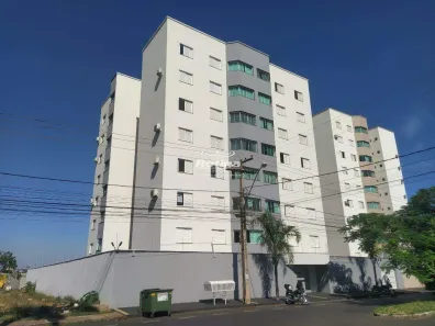 Apartamento com 3 Quartos para alugar, 90m² no Santa Mônica, Uberlândia